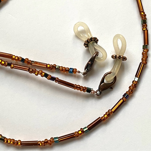 Crystal beaded eyeglass chain, hematite black and iridescent metallics - Picture 2 of 9